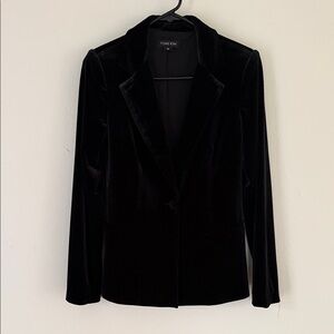 Yumi Kim Elegant Black Velvet Blazer